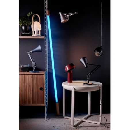 Seletti LINEA Neon Tube Lights Seletti Seletti £90.00 Store UK, US, EU, AE,BE,CA,DK,FR,DE,IE,IT,MT,NL,NO,ES,SESeletti LINEA N...